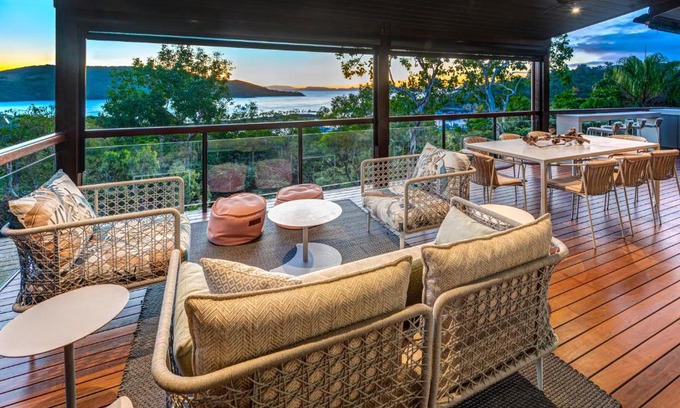 Hamilton Island House | Point Blue on Hamilton Island by HIHA