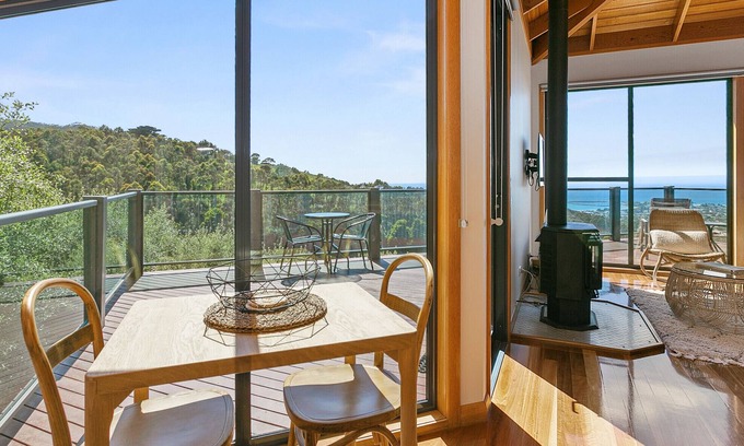 Apollo Bay Villa | Point of View Villa 5 of 5 Absolute Ocean Views
