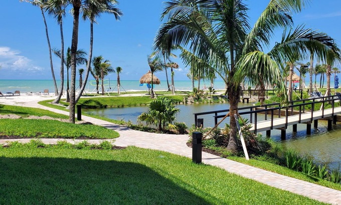 Sanibel Condo | Pointe Santo E2, beautifully renovated 2BR, ground floor