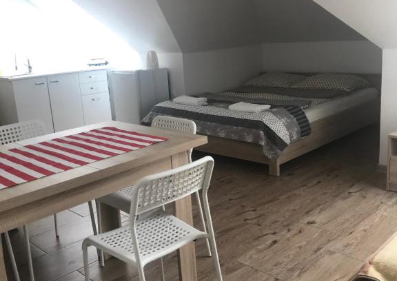 Nowecin Apartment | Pokoje gościnne u Izy
