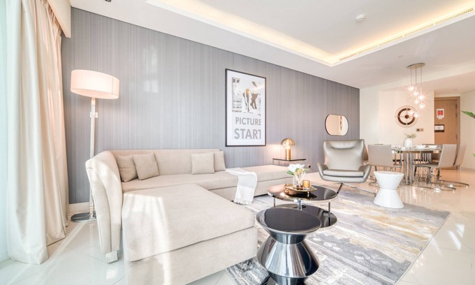 Business Bay Apartment | Polished 3BR at DAMAC Towers by Paramount A Business Bay