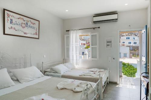 Amorgos Town Apartment | Politimis Studio N3