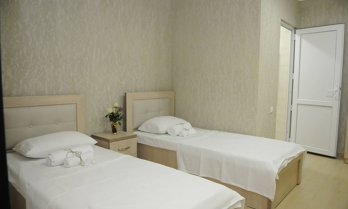 Kutaisi Hotel | Pomegranate - Double/Twin Room 2
