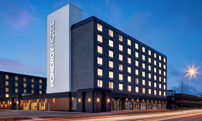 Grande Prairie Hotel | Pomeroy Hotel & Conference Centre