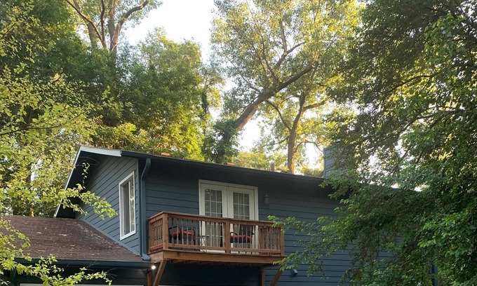 Florence House | Ponca Hills Gem