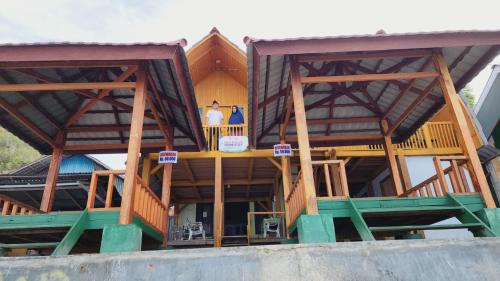 Sulawesi House | Pondok Wisata Botu Barani