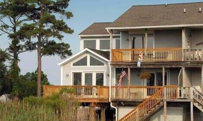 Chincoteague House | Pony Swim - Water Front Duplex,beautiful views. decks,NO LINENS PROVIDED