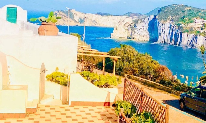 Ponza Apartment | Ponzamania Siren