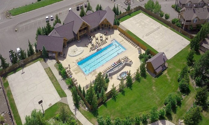 Ronald House | Pool Access + Affordable | Pet+Family Frdly | 3rd Nt On Us @ Forest Hideout