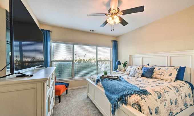 Eureka Apartment | Pool Access + Views: Richland-Chambers Studio!