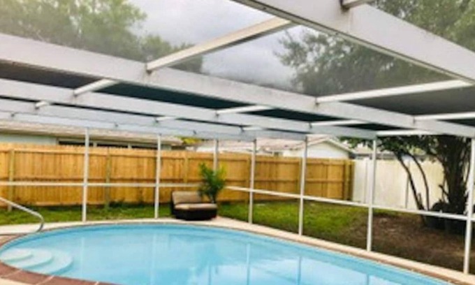 Regency Park House | Pool house with 2 bedrooms , 2 baths and a backyard