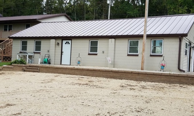 Ferryville Cabin | Pool Nine Bunkhouse.