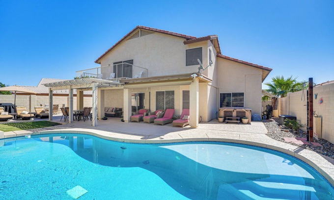 Mountain Vista Ranch House | Pool, Patio & Hot Tub: Surprise Home Near Golfing!