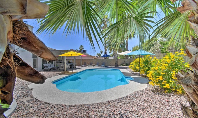 La Paz At Desert Springs Cottage | Pool & Putting Green: Modern Scottsdale Getaway