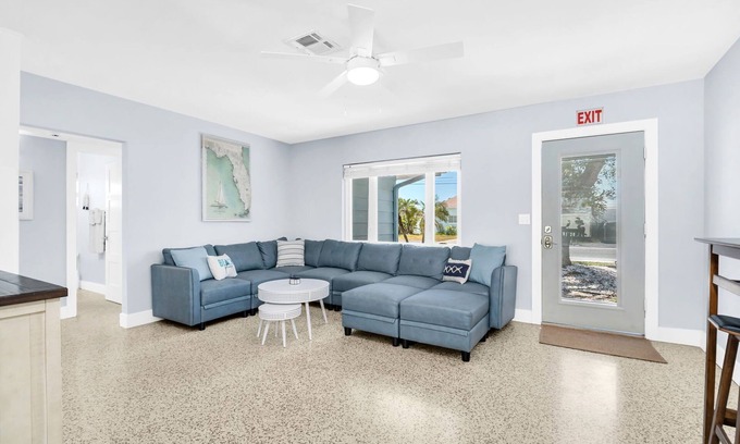 Indian Rocks Beach House | Pool-Spa-Golf Cart-Steps to Beach-Pet friendly