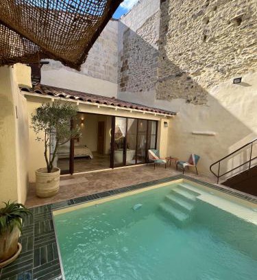 Vallabregues House | Pool Suite