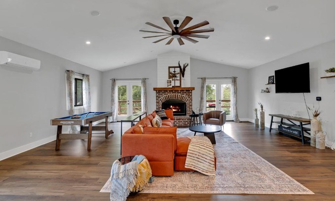 Tulsa House | Pool Table, Fireplace, Patio, Office