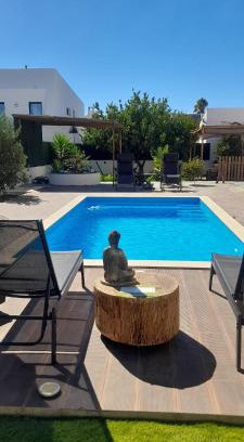 Fernao Ferro Apartment | Poolemonhouse