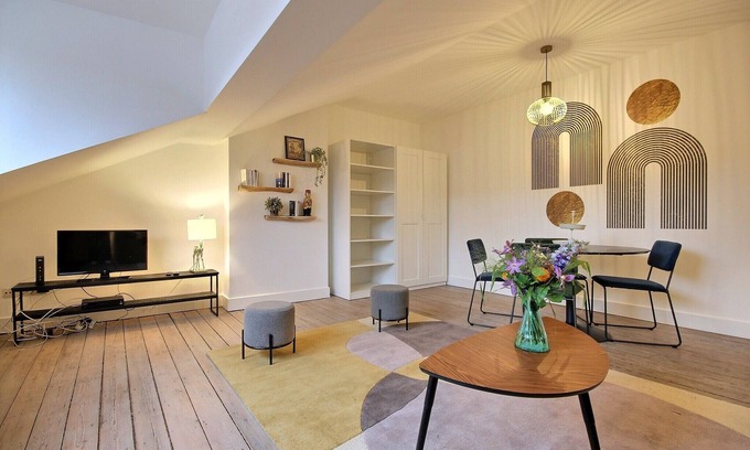 Saint-Laurent Apartment | Poor Clares 3 - 1 bedroom