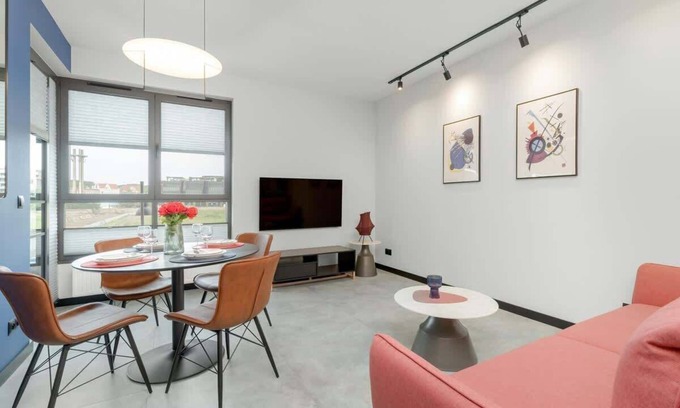 Mlyniska Apartment | Popiełuszki 22G | Modern Apartment | Parking