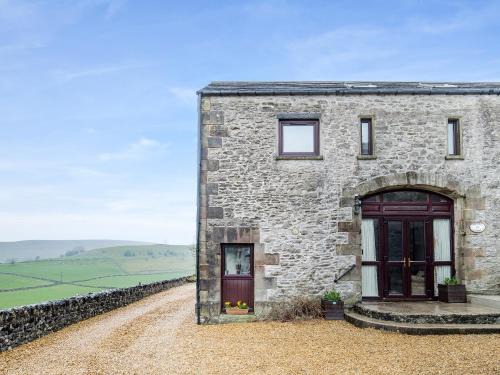 Earl Sterndale House | Poppies Court Jericho Farm