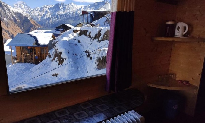Auli Hotel | Poppy Resorts Auli
