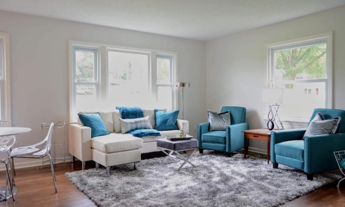 Rochester House | ☆Poppy's Paradise: A Dharma Dwellings home☆