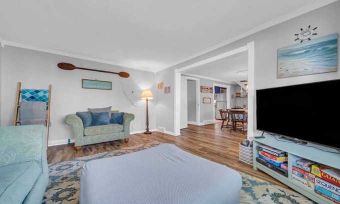 Port Austin House | Port Austin Perch! Walk to Downtown Port Austin!