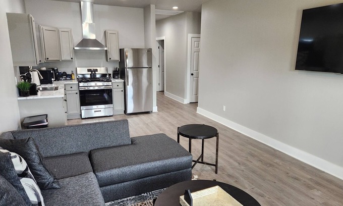 Shreveport House | Port-City Premium Elegance 3 Bed/2 Bath Home