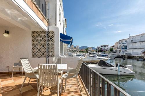 Empuriabrava House | Port Empúries