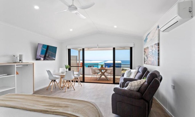 Port Lincoln Apartment | Port Lincoln Beachfront Apartment 7