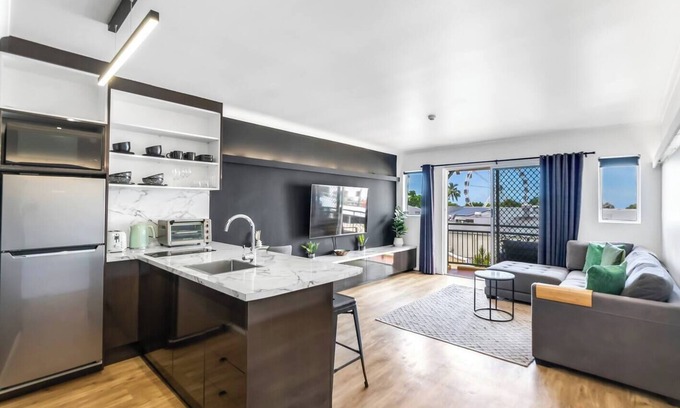 Cairns Central Business District Apartment | Porta Bella Euro Elegance meets Modern Flair