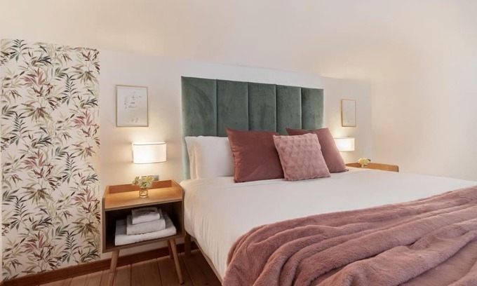 Historic Centre Apartment | [Porta Susa - Centro] Elegante loft - wi-fi - A/C