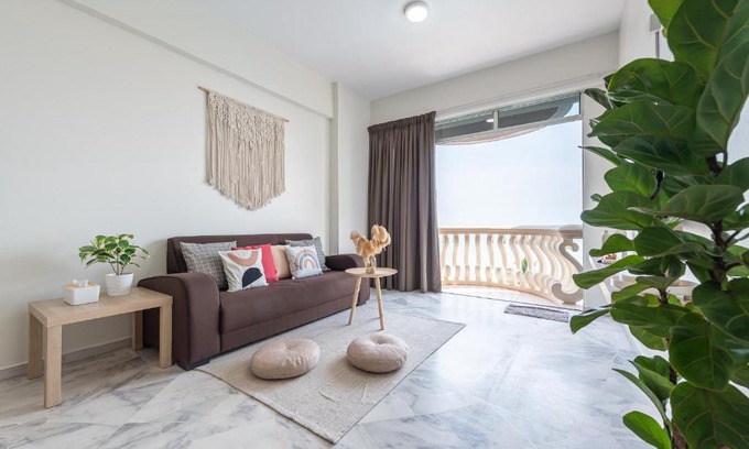 Taman Tanjung Apartment | PortDickson Minimalist Seaview Home 10Pax3BR 1MinToBeach