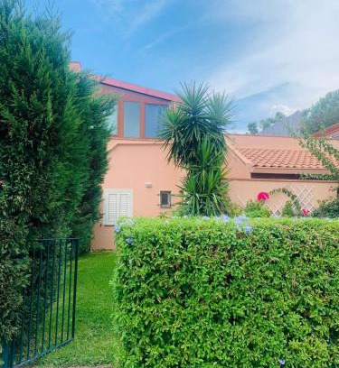 Tonnarella House | PORTOROSA Casa accogliente con giardino