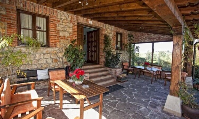 Lamadrid House | Posada Los Taranos