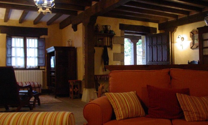 Udias House | Posada Rural Valoria