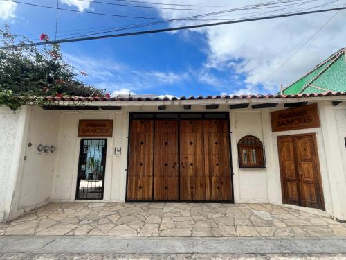 Del Cerrillo Bed & Breakfast | Posada Sancris