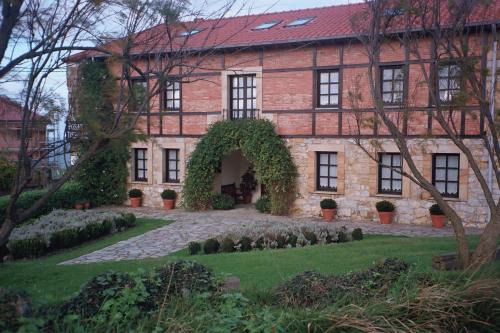 Ubiarco House | Posada Tresvalle