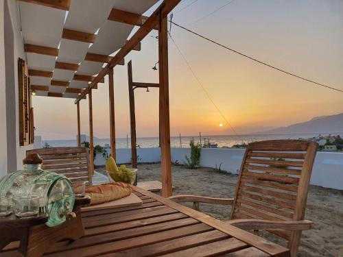 Neo Kalamaki House | Poseidon House, With Seaview