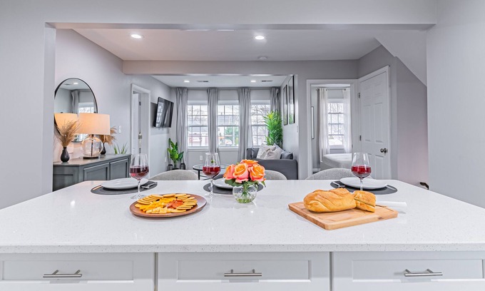 Vauxhall House | Posh living Condo Plainfield nj