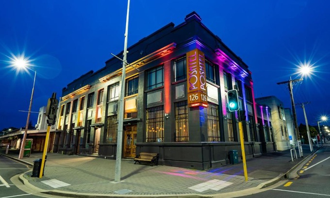 Oamaru Hotel | Poshtel