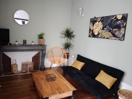 Luxeuil-les-Bains Apartment | Pounette, villa T2 RDC Thermes Centre Luxeuil
