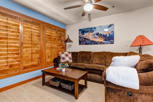 Salt Lake Mountain Resorts Apartment | Powderhorn Lodge 504 Aspen View Villa