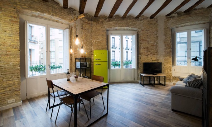Zaragoza Old Town Apartment | PPRINCIPAL C - P C -APARTAMENTOS ALMADA - Plaza del Pilar