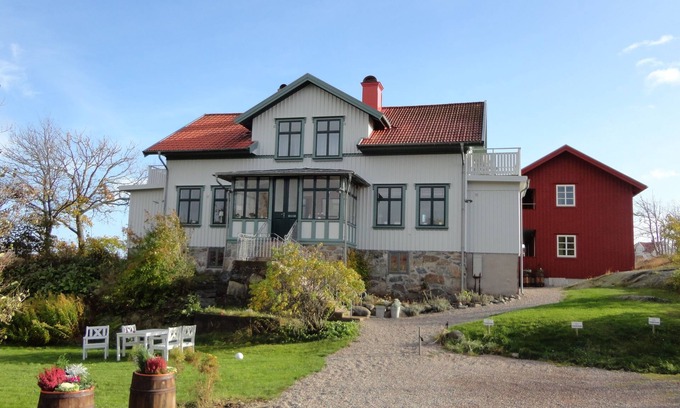 Mollosund House | Prästgårdens Pensionat