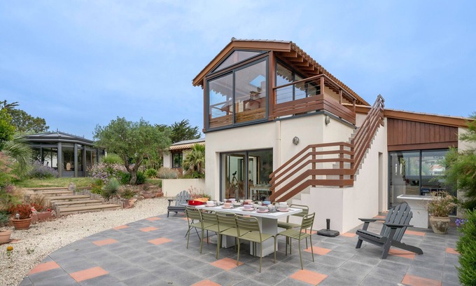 Prefailles House | Préfailles Villa Face Mer for 10 people