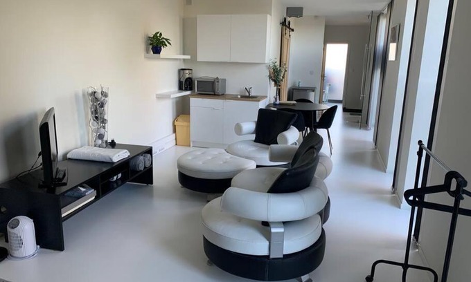 Ranst Apartment | Prachtige gastsuite in Ranst "Studio 34"
