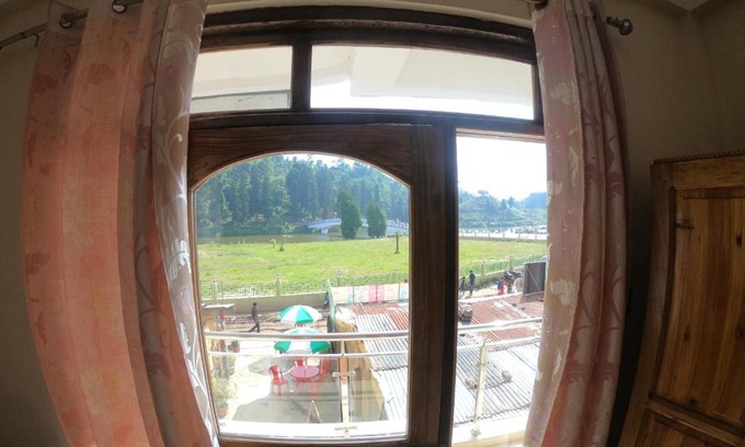 Mirik Hotel | Pradhan hotel
