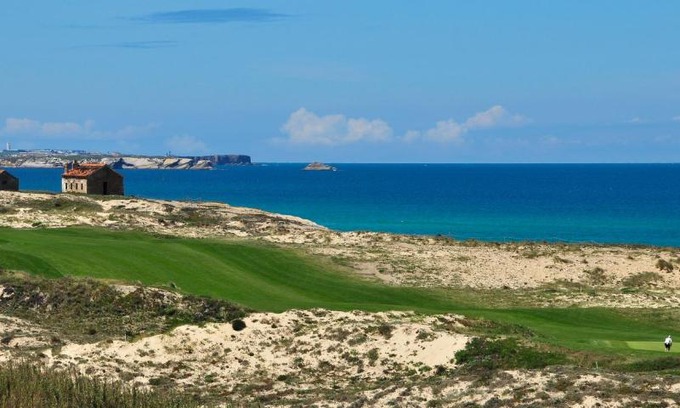 Praia del Rei House | Praia Del Rey ByThe Pools